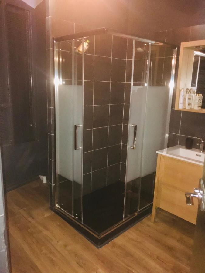 Chambre privée totalement indépendante au cœur de la ville Carpentras Exterior foto