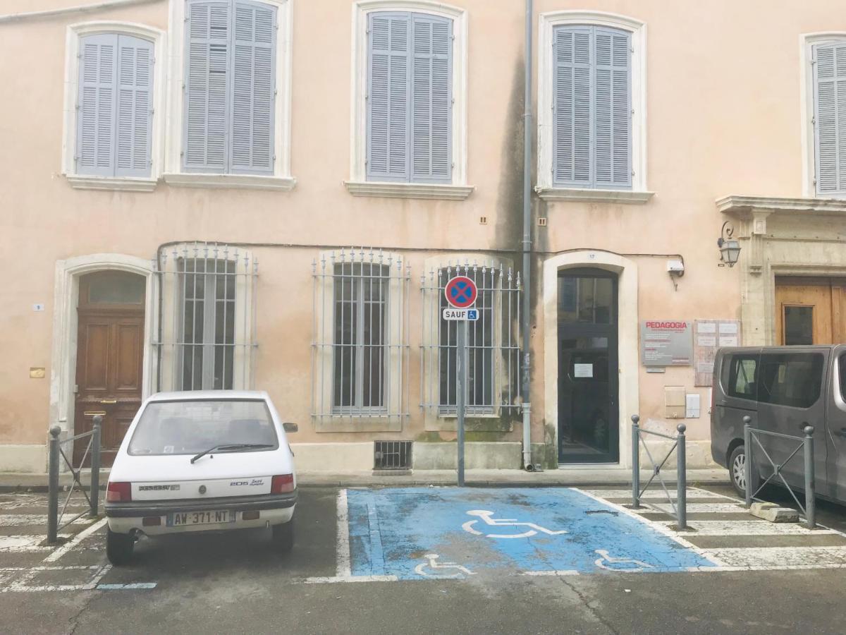 Chambre privée totalement indépendante au cœur de la ville Carpentras Exterior foto